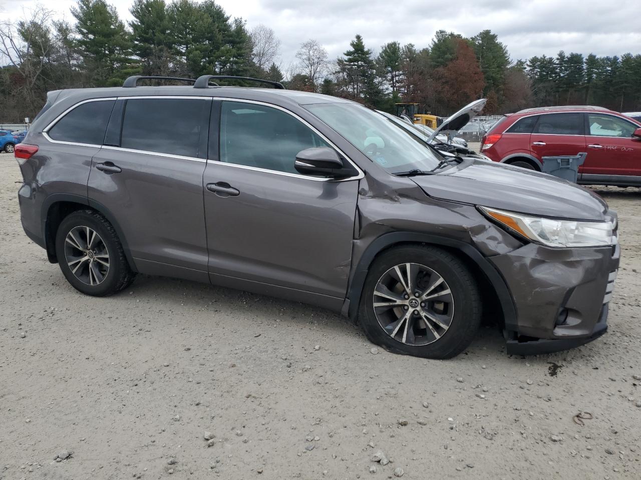 TOYOTA HIGHLANDER LE