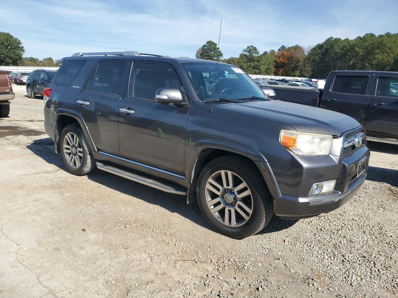 TOYOTA 4RUNNER SR5