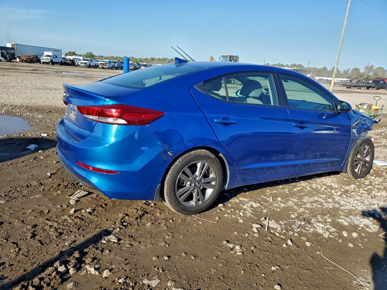 HYUNDAI ELANTRA SEL