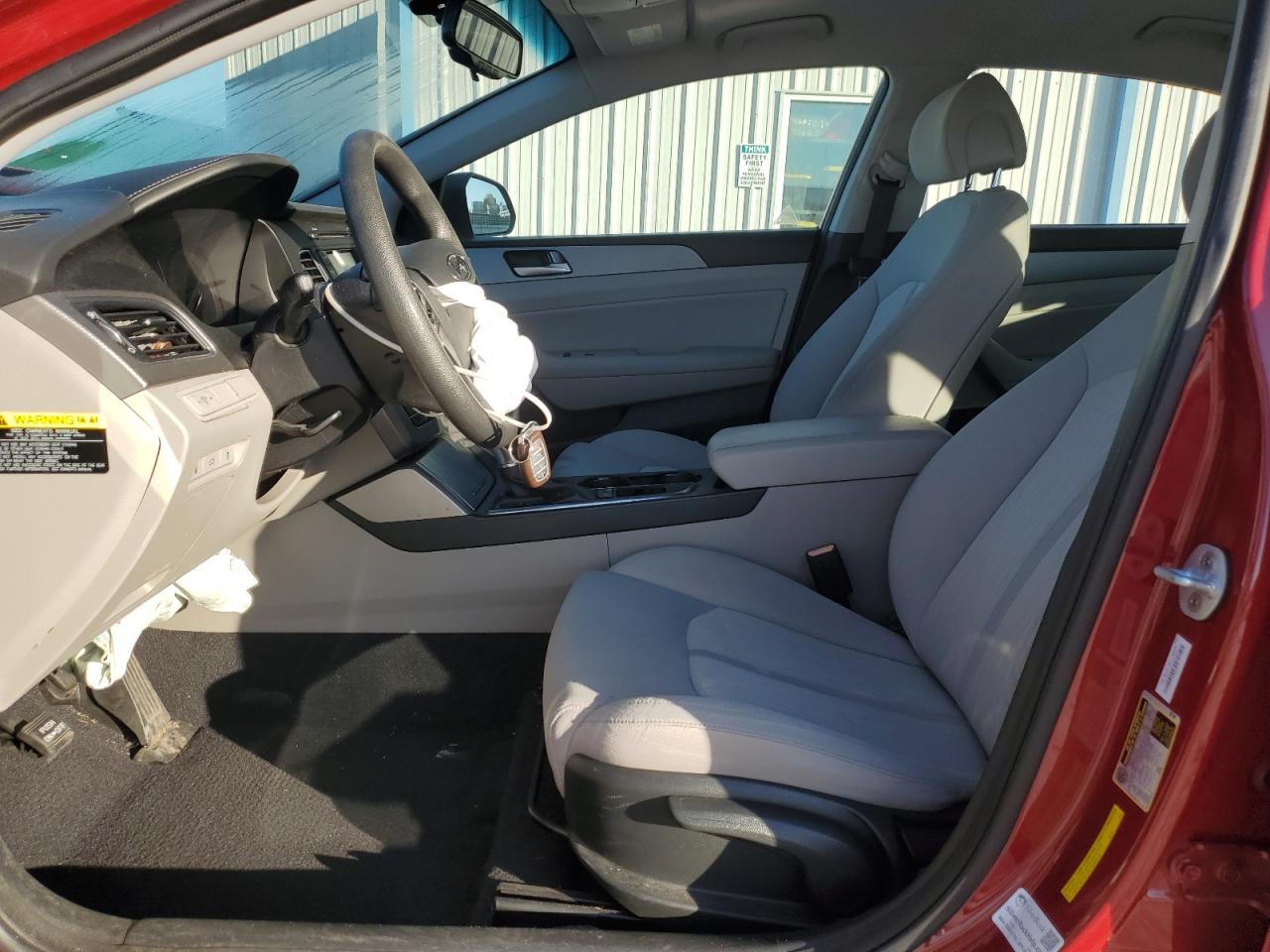 HYUNDAI SONATA HYBRID