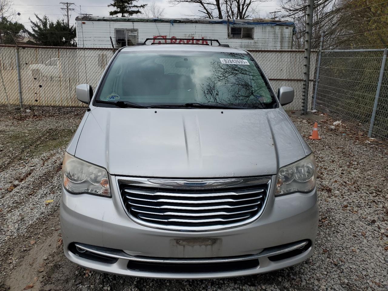 CHRYSLER TOWN & COUNTRY TOURING