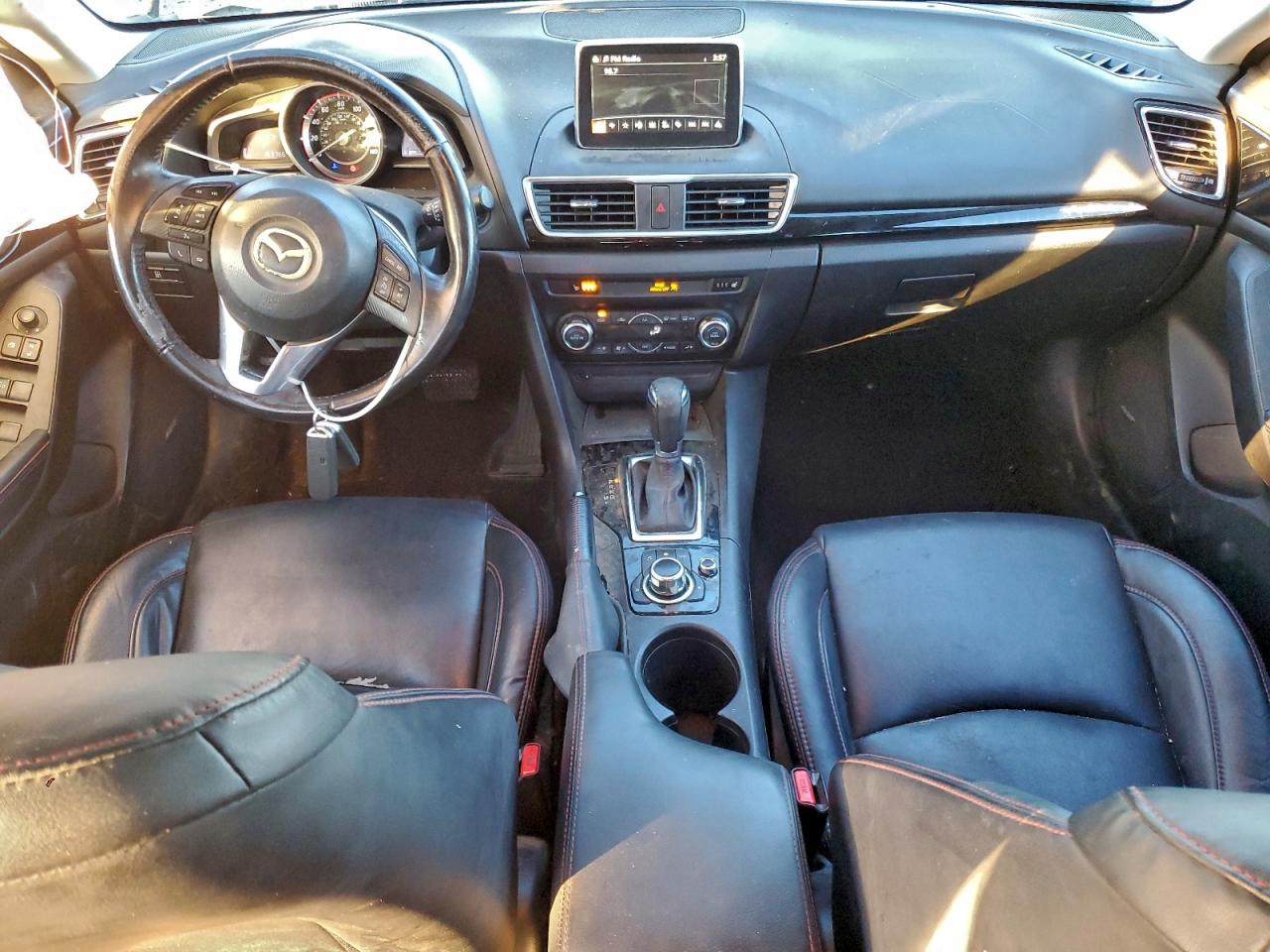 MAZDA 3 GRAND TOURING