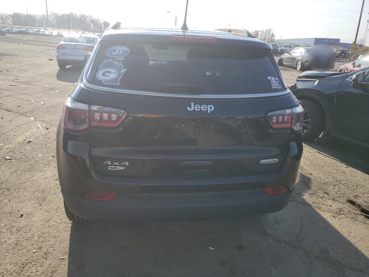 JEEP COMPASS LATITUDE