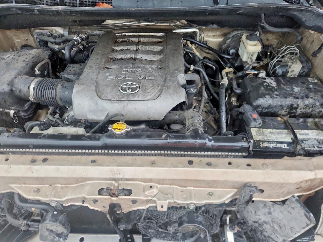 TOYOTA SEQUOIA PLATINUM