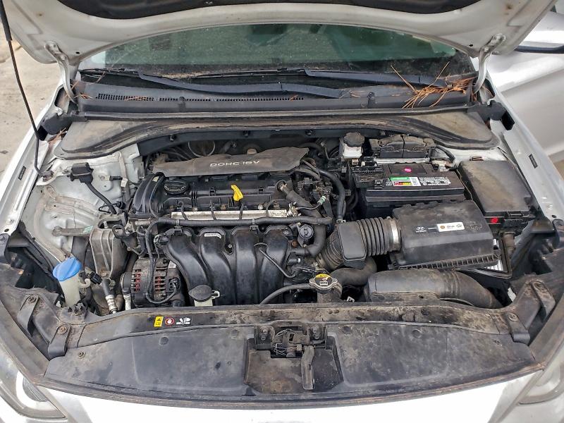 2017 HYUNDAI ELANTRA SE #3309423969