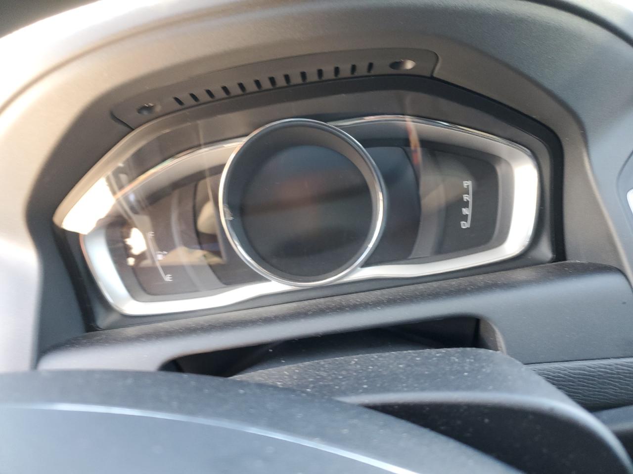 VOLVO XC60 T5 PREMIER