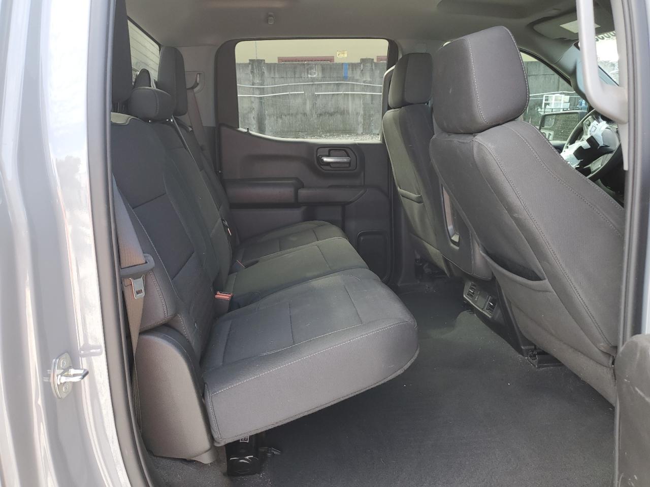 CHEVROLET SILVERADO C1500 CUSTOM