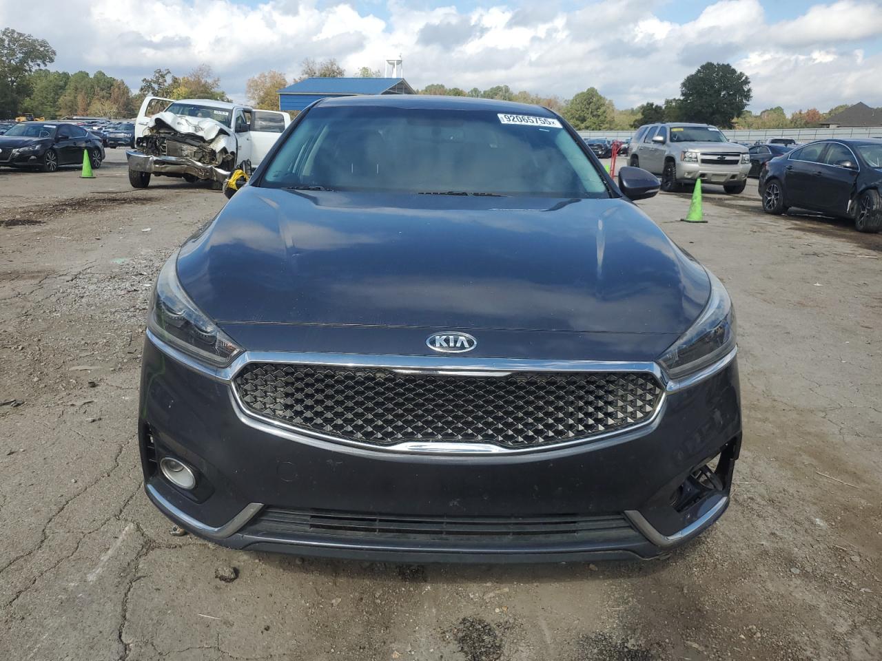 KIA CADENZA PREMIUM