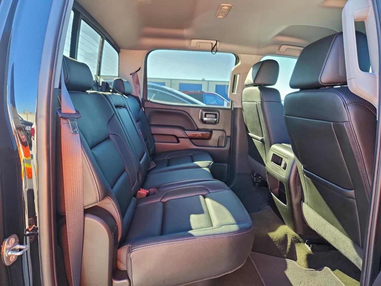 GMC SIERRA C1500 SLT