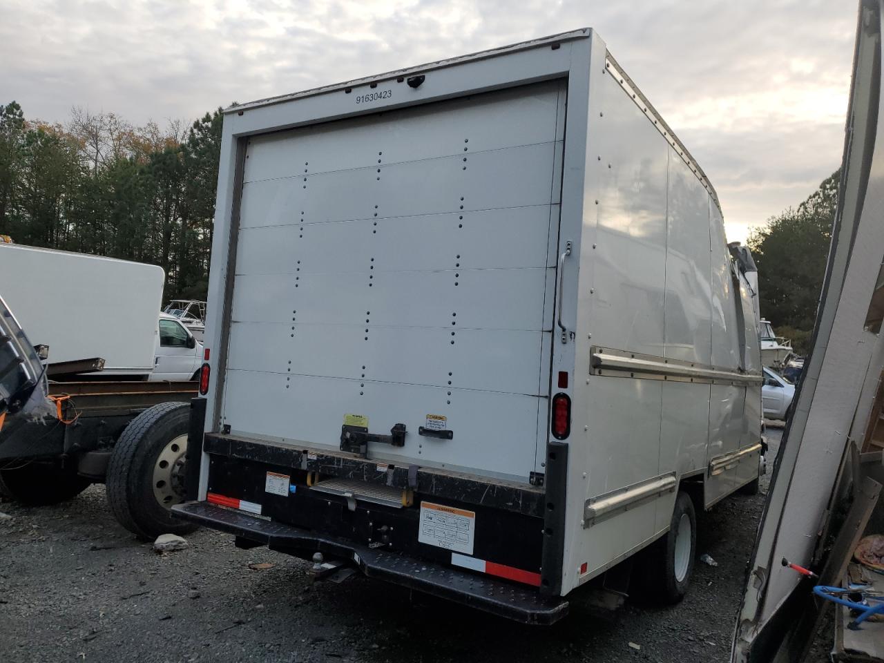 GMC SAVANA CUTAWAY G3500