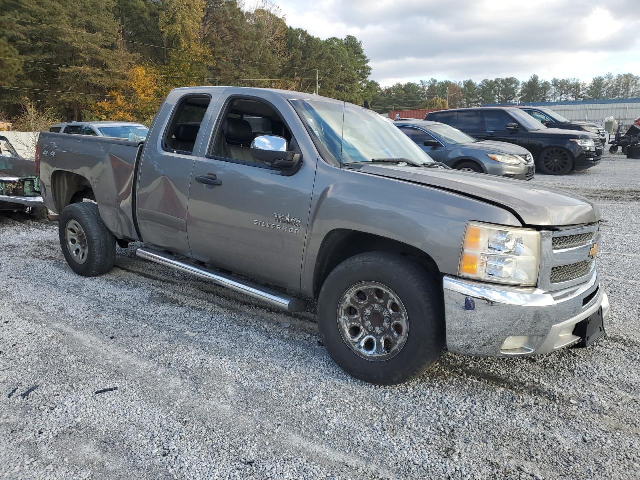CHEVROLET SILVERADO C1500 LT