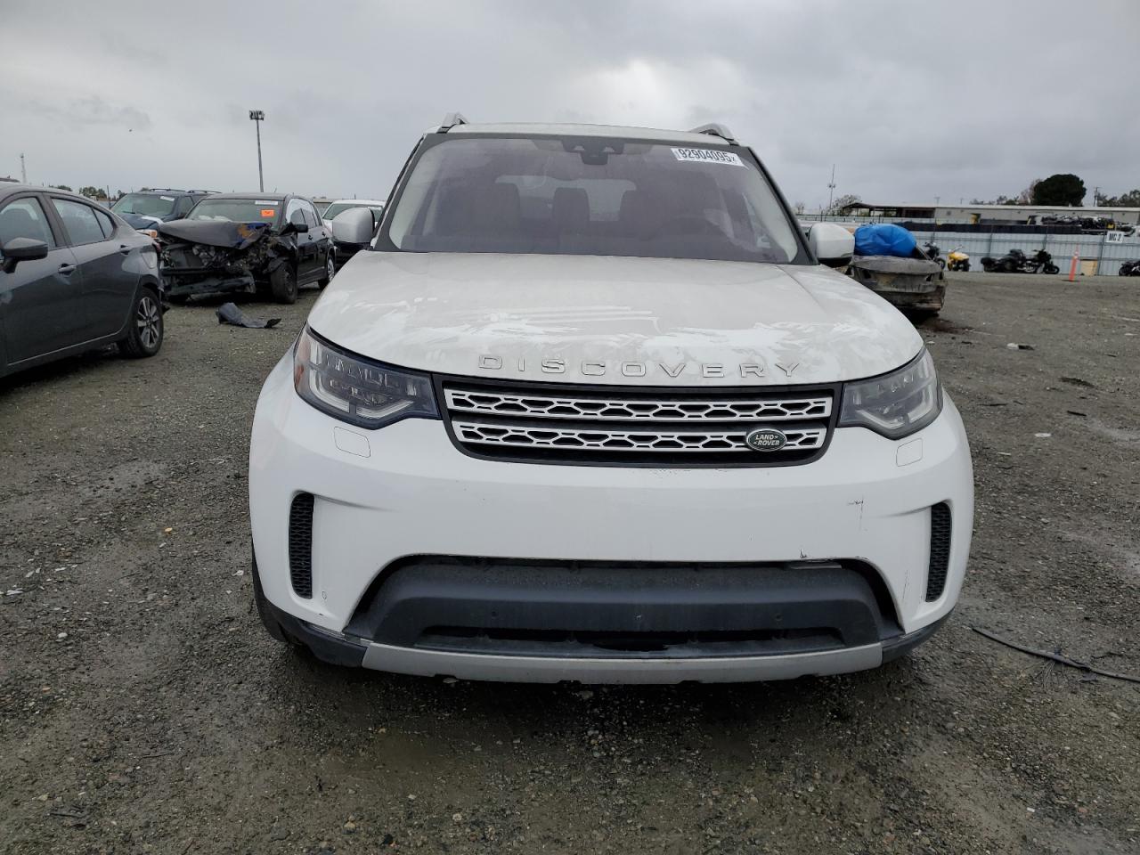 LAND ROVER DISCOVERY HSE LUXURY