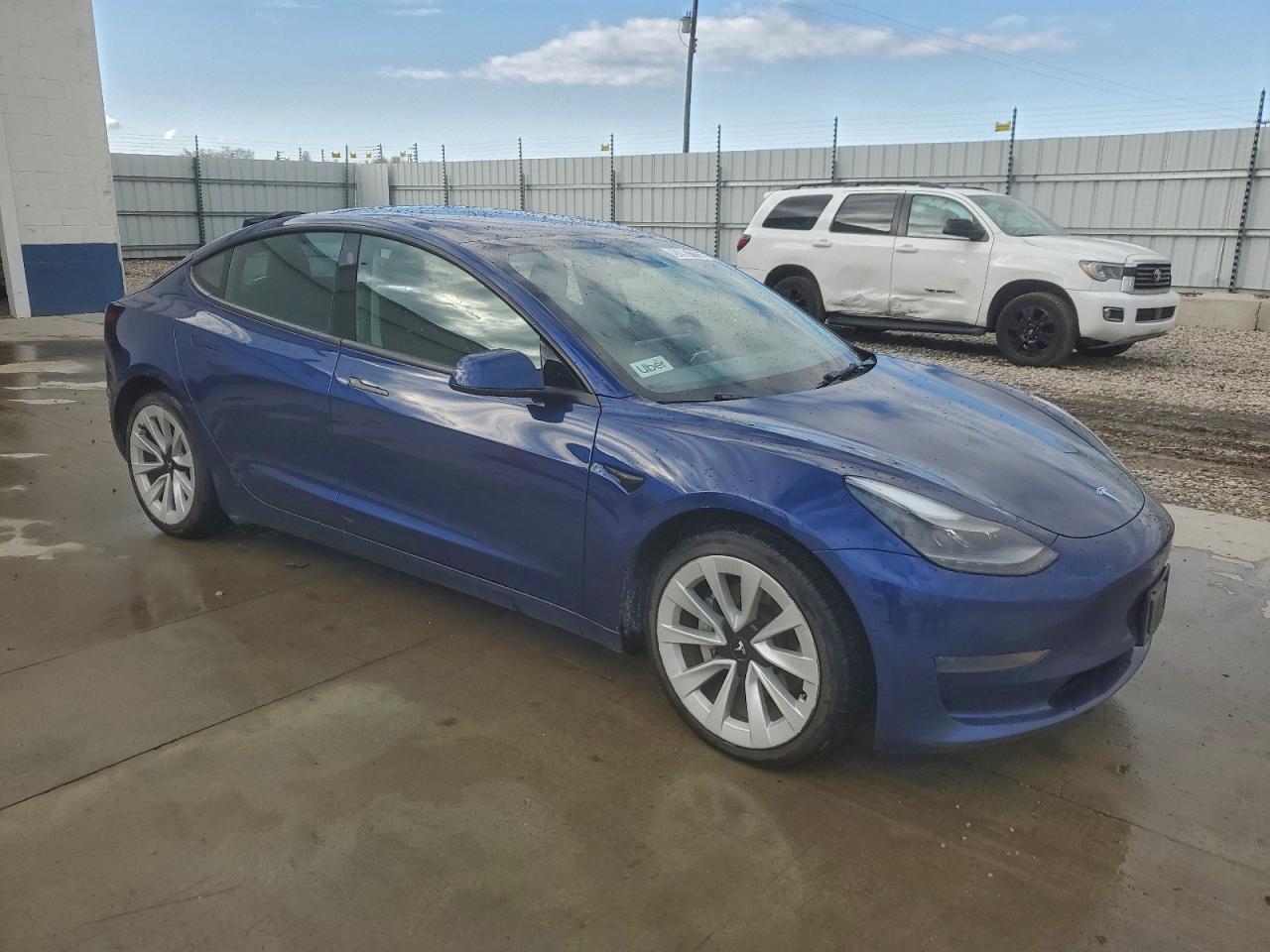 Lot #3303673929 2022 TESLA MODEL 3
