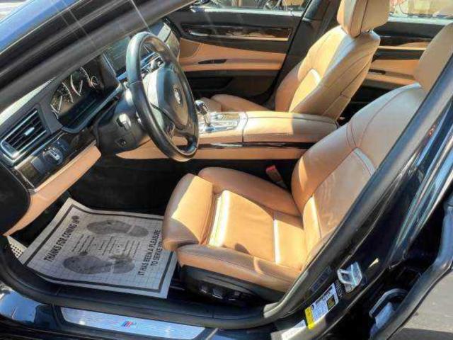 2013 BMW 750 I #3290284260