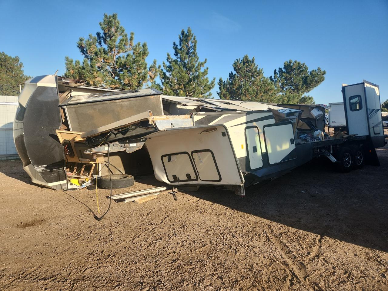 Lot #3284217533 2018 SIER TRAV TRAIL