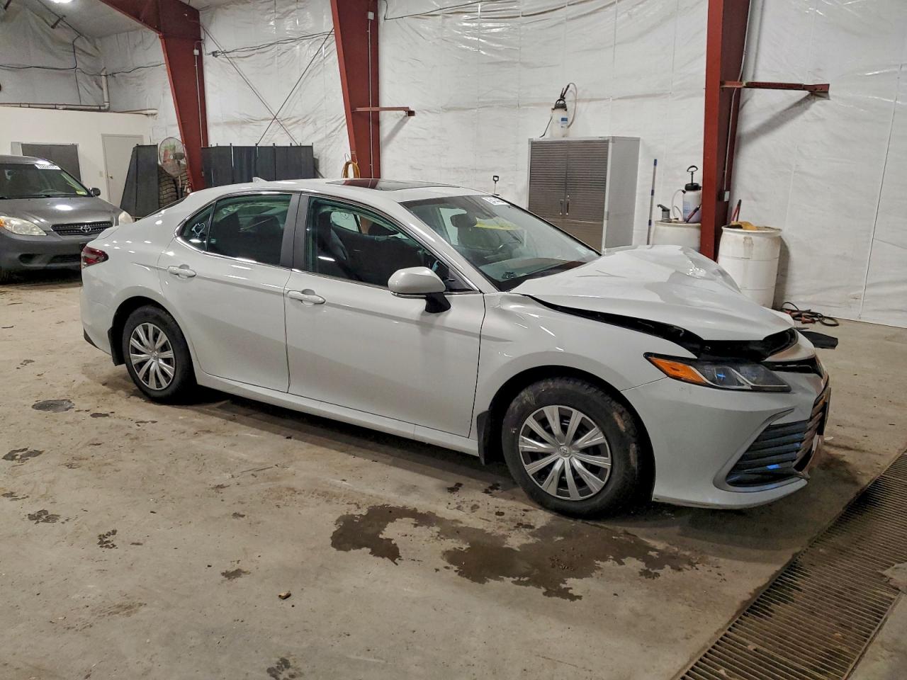 Lot #3315704724 2023 TOYOTA CAMRY LE