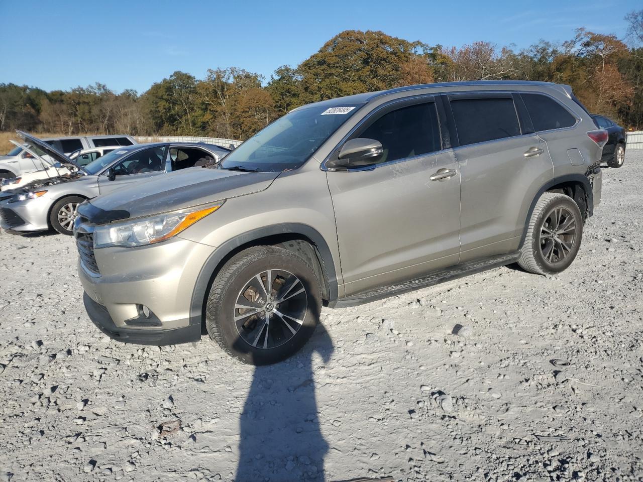 TOYOTA HIGHLANDER XLE