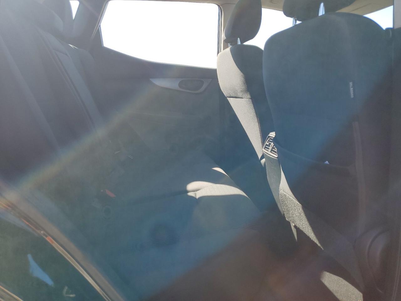 NISSAN ROGUE SPORT S