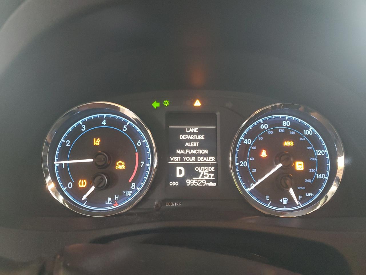 Lot #3309521551 2017 TOYOTA COROLLA L