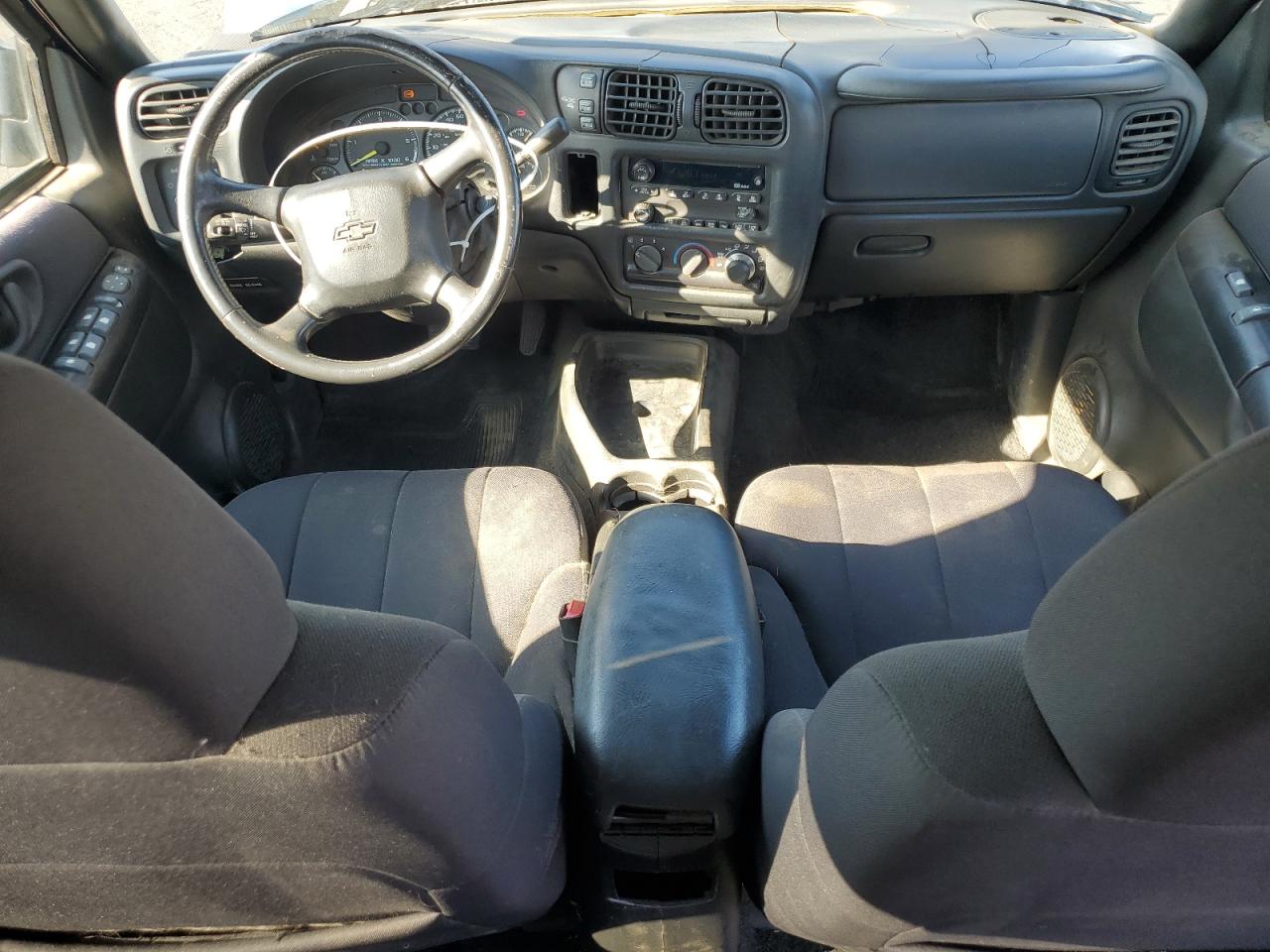 Lot #3311445336 2003 CHEVROLET S TRUCK S1