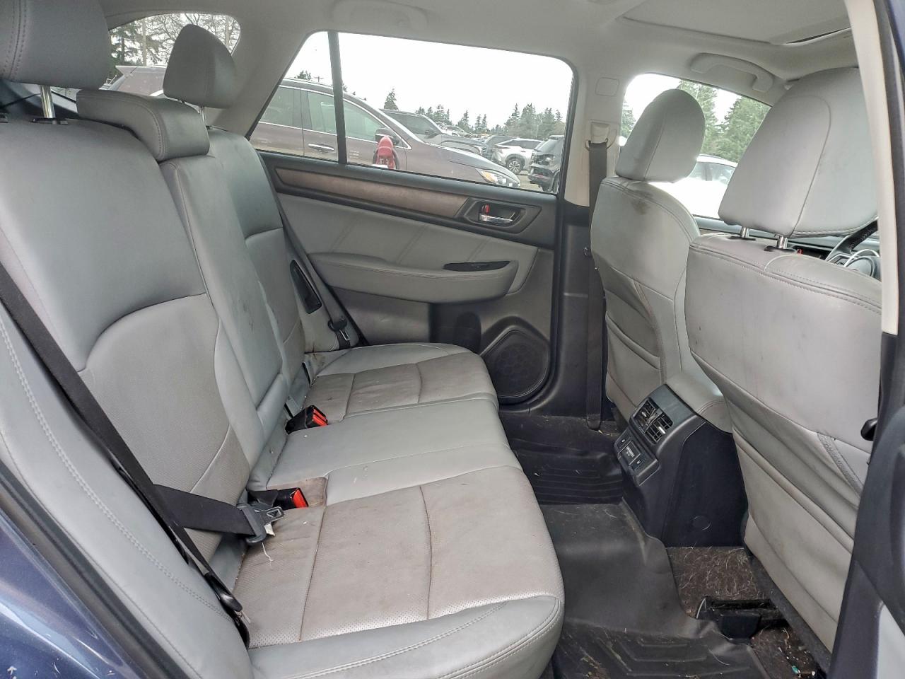 Lot #3309222623 2018 SUBARU OUTBACK 2.