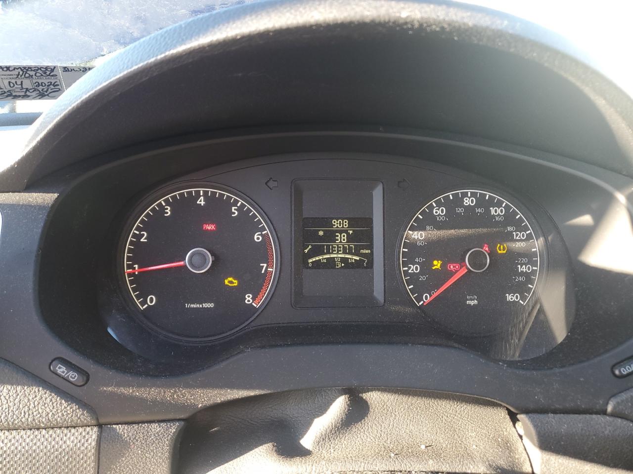 VOLKSWAGEN JETTA BASE