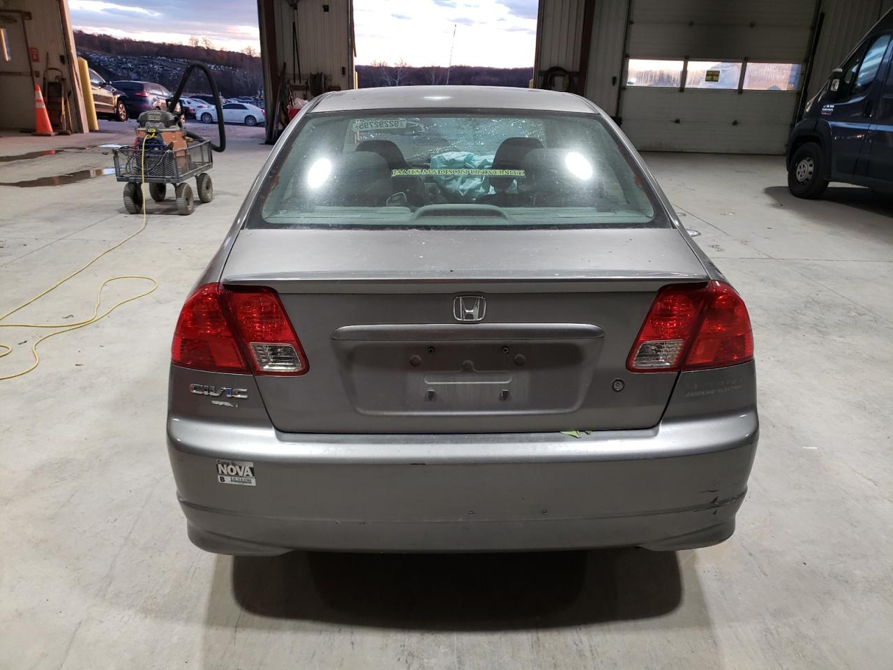 Lot #3302864903 2005 HONDA CIVIC HYBR