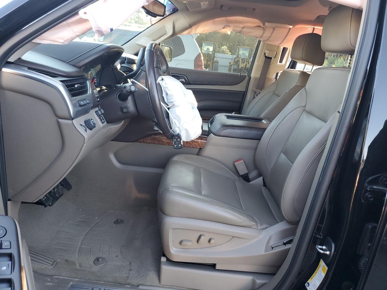 CHEVROLET TAHOE C1500 PREMIER