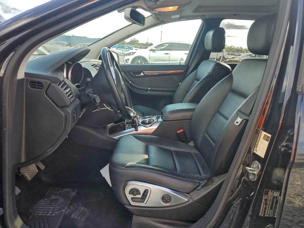 MERCEDES-BENZ R-CLASS 350 4MATIC