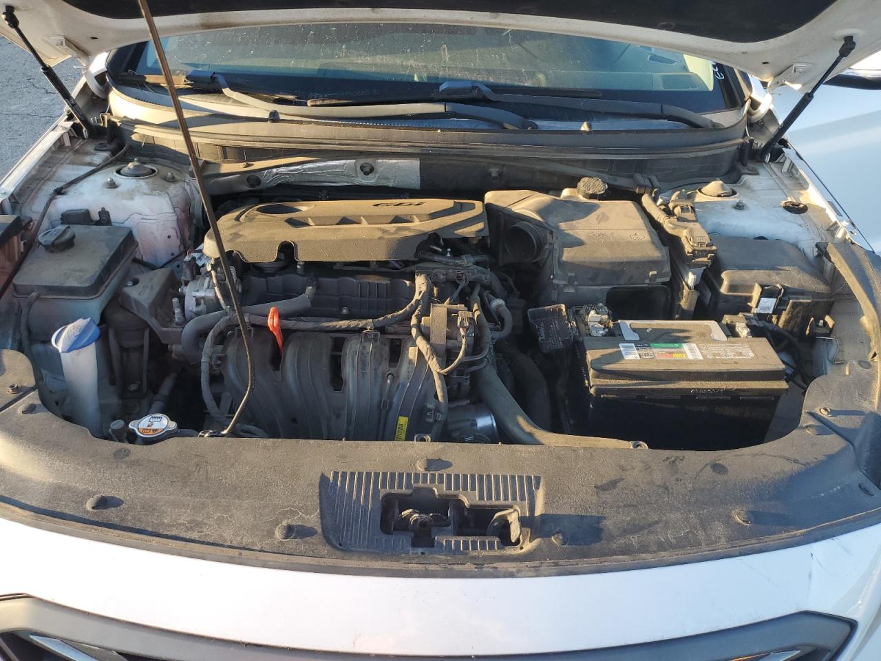 HYUNDAI SONATA SPORT