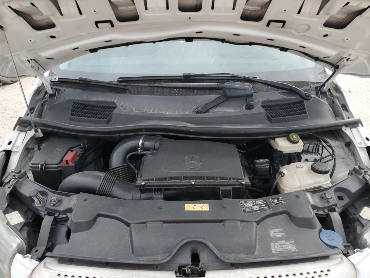 MERCEDES-BENZ METRIS