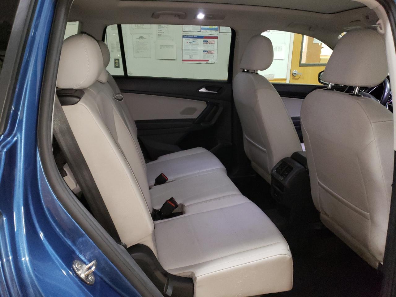 VOLKSWAGEN TIGUAN SE