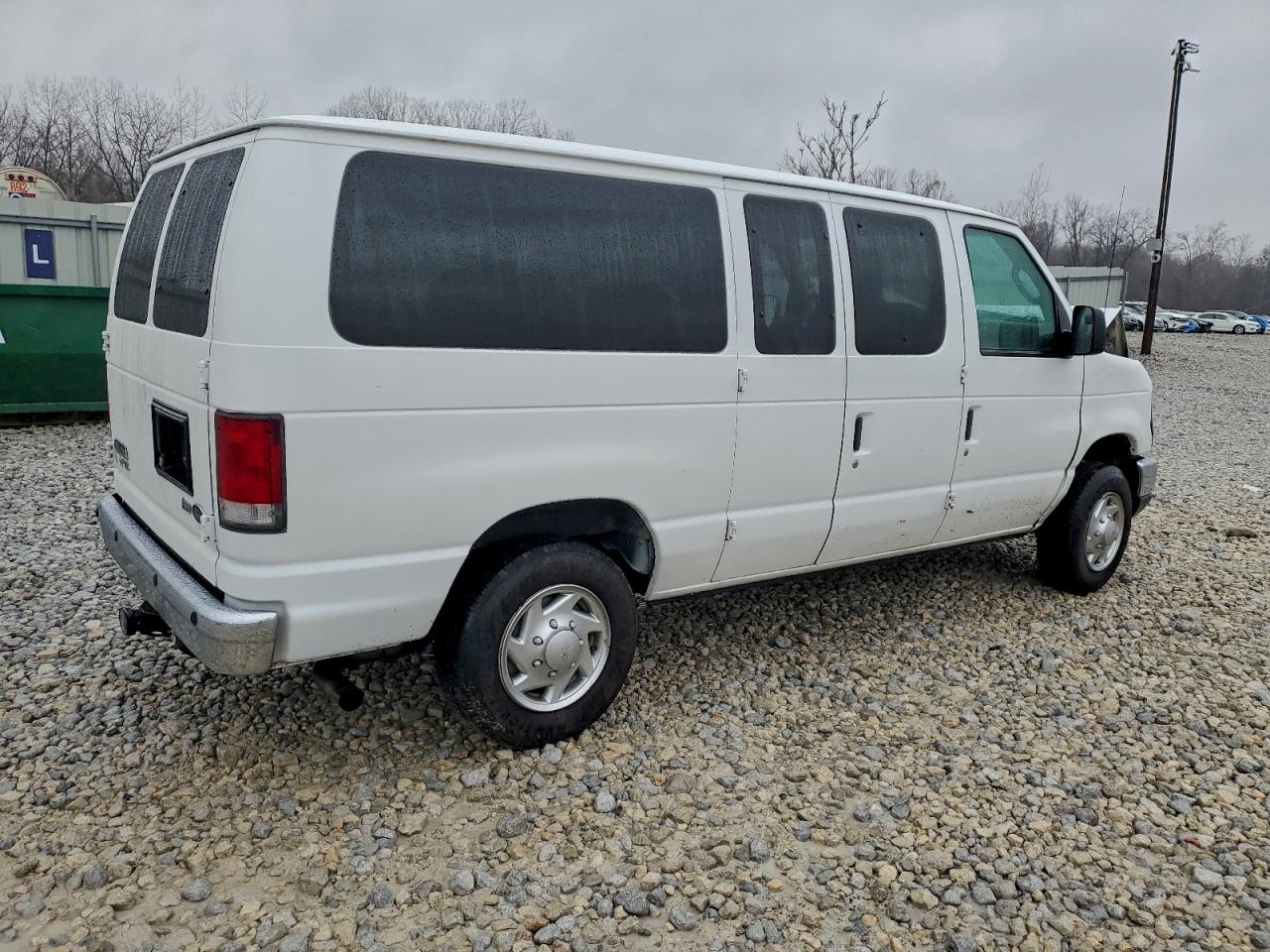 FORD ECONOLINE E350 SUPER DUTY WAGON