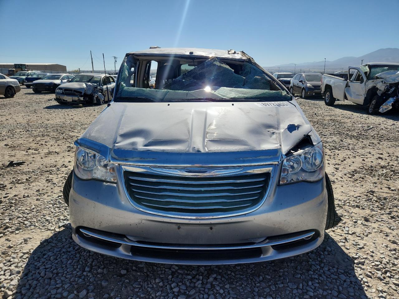 CHRYSLER TOWN & COUNTRY TOURING