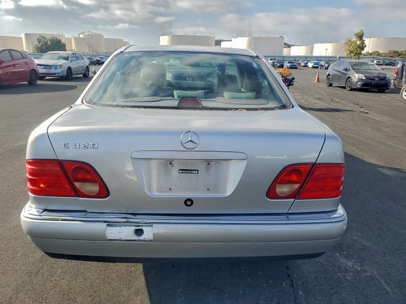1998 MERCEDES-BENZ E 320 #3303768436