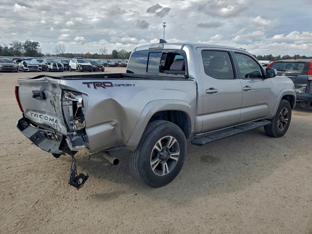 TOYOTA TACOMA DOUBLE CAB