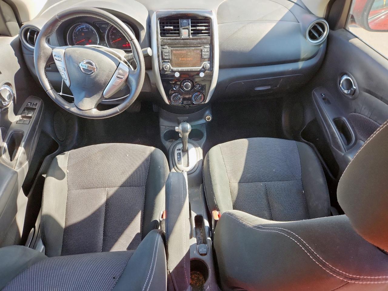 NISSAN VERSA S
