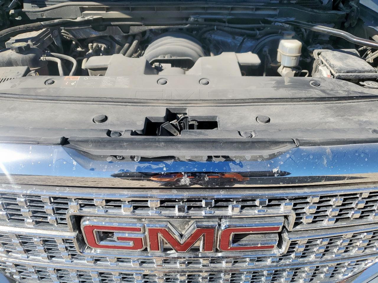 GMC SIERRA K1500 SLT