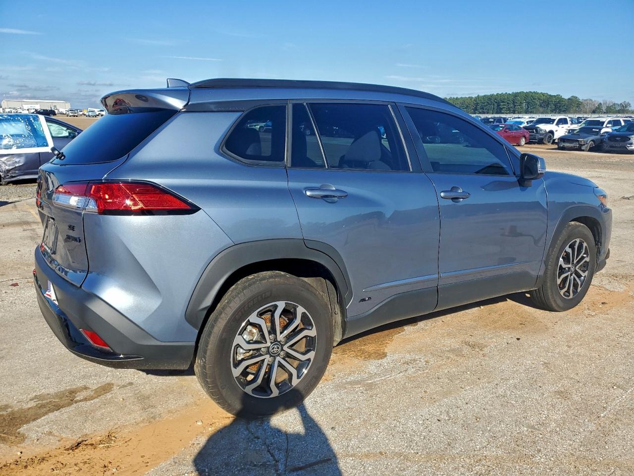 TOYOTA COROLLA CROSS LE