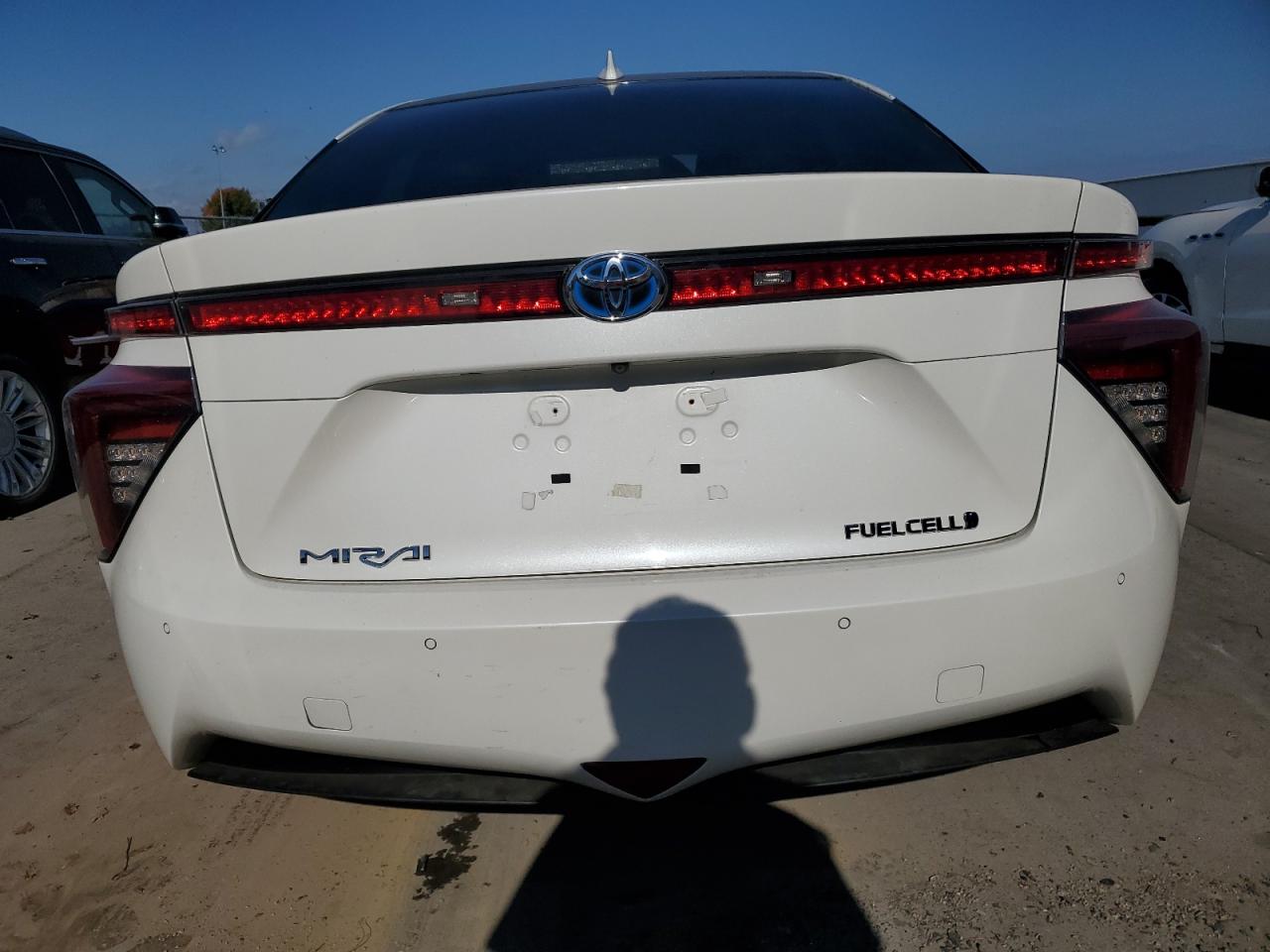 Lot #3296218447 2017 TOYOTA MIRAI