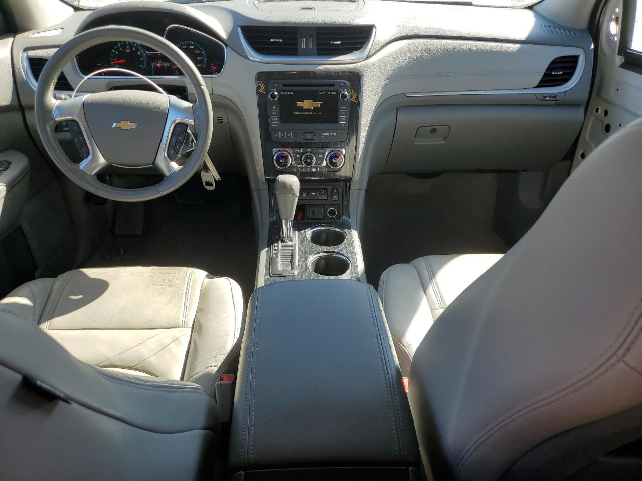 CHEVROLET TRAVERSE LT