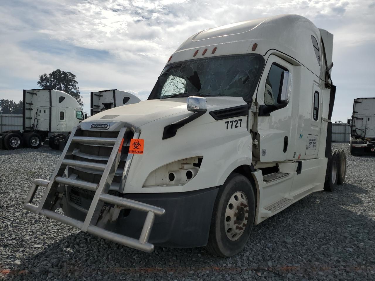 Lot #3287273011 2019 FREIGHTLINER CASCADIA 1