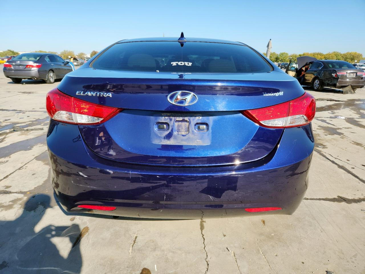 HYUNDAI ELANTRA GLS