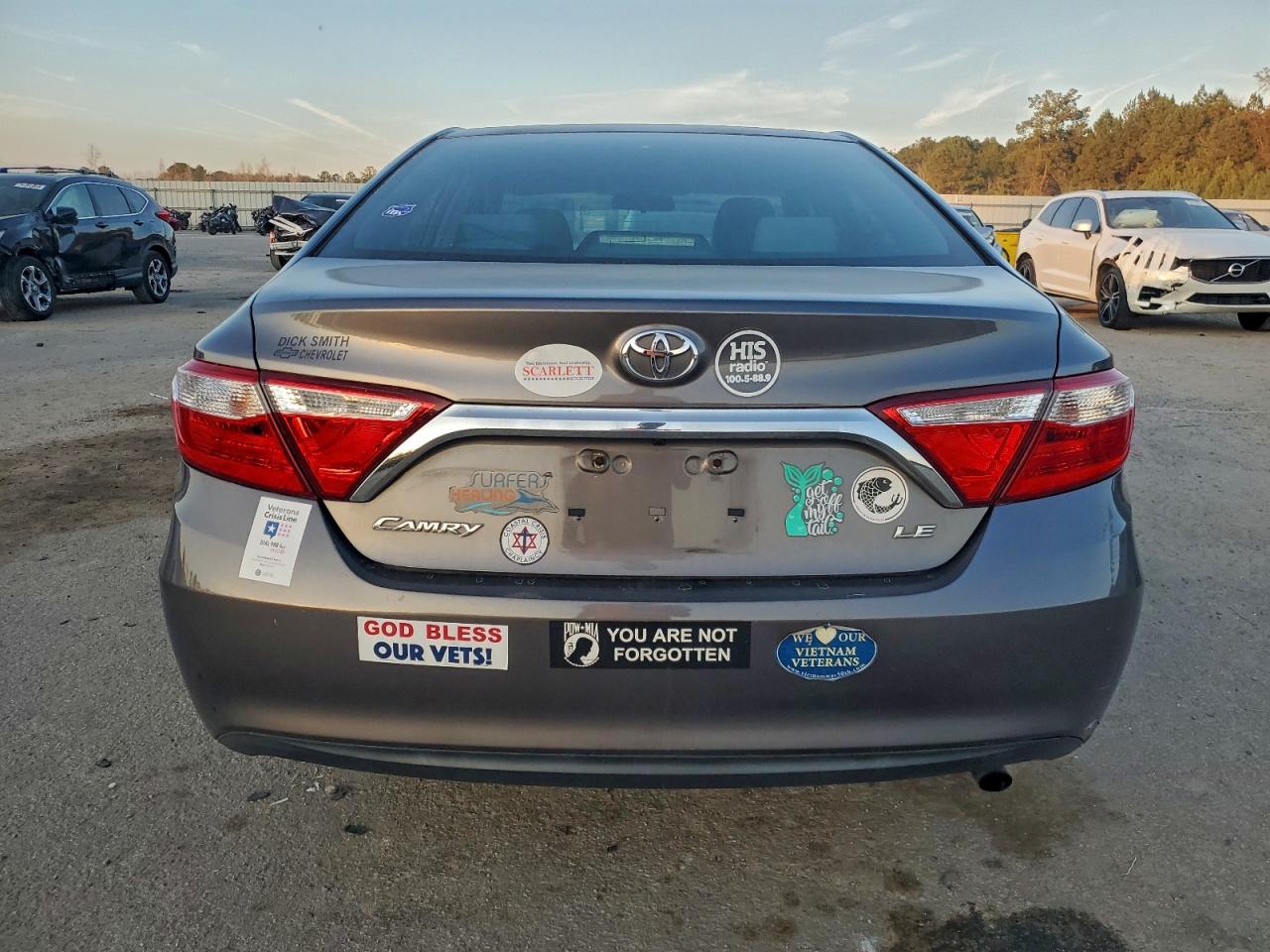 TOYOTA CAMRY LE