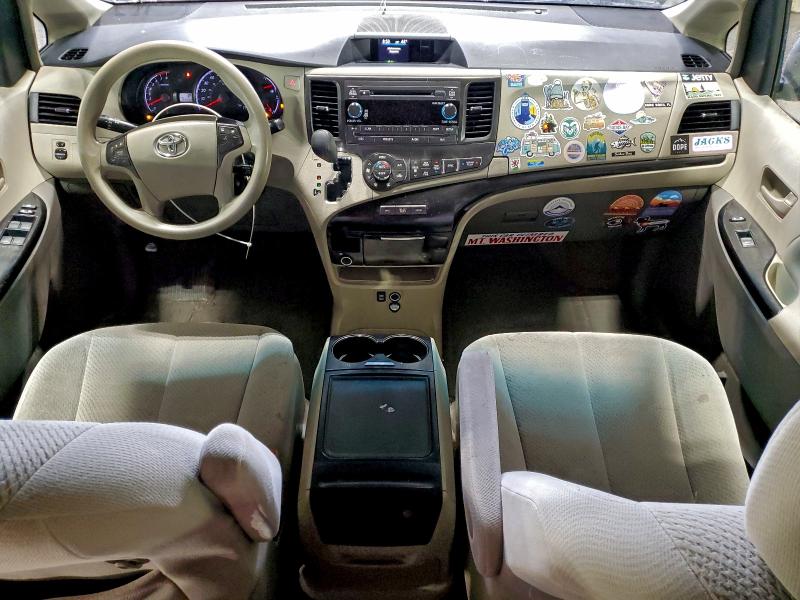 2014 TOYOTA SIENNA LE #3302699075