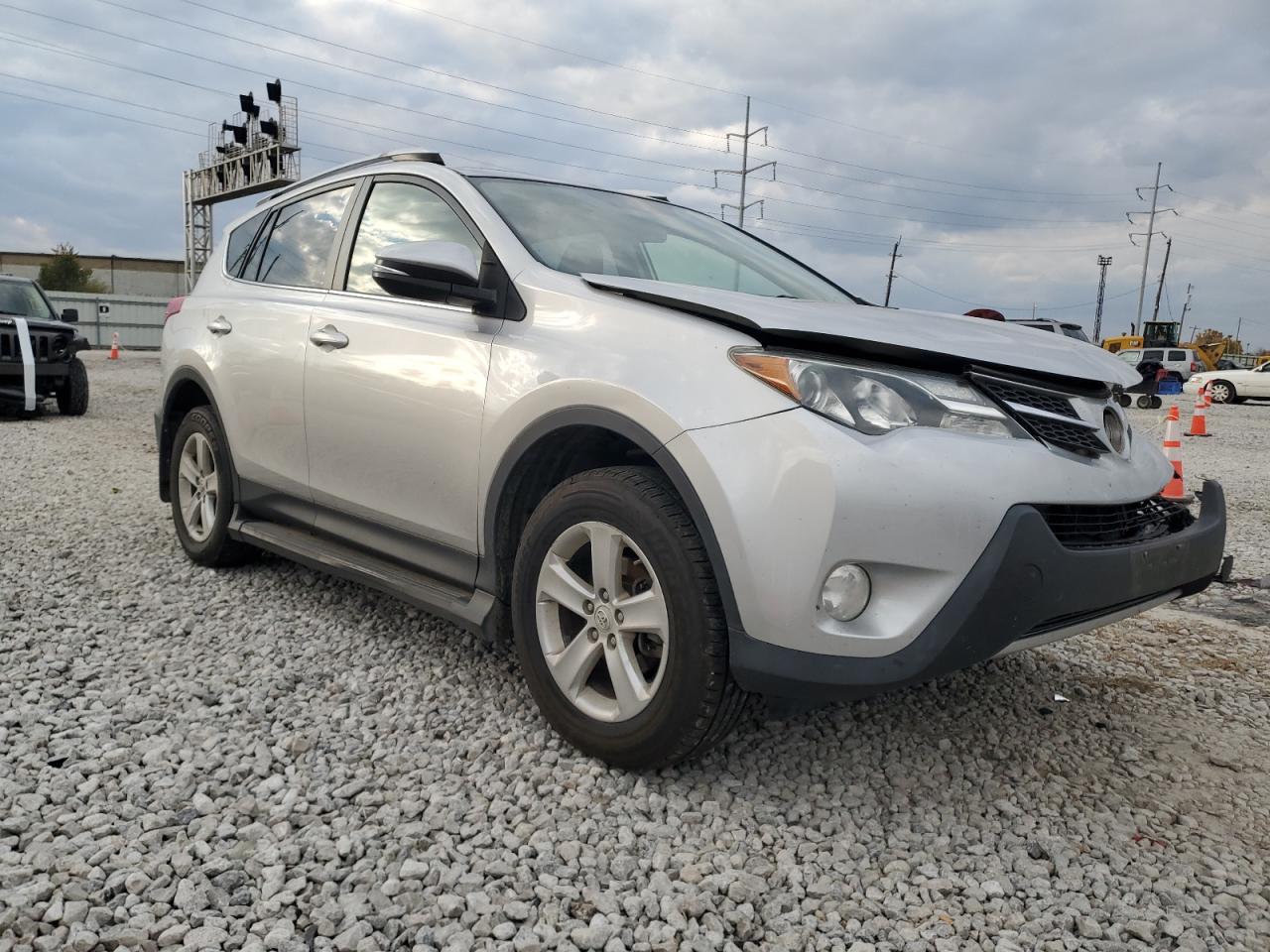 TOYOTA RAV4 XLE