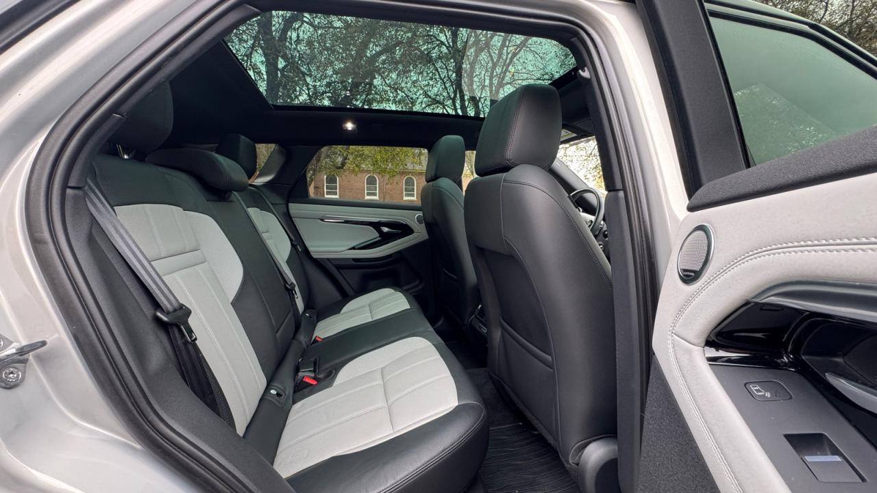 LAND ROVER RANGE ROVER FIRST EDITION