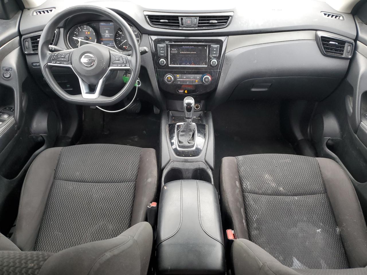 NISSAN ROGUE SPORT S