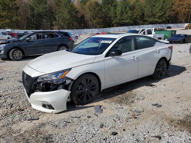 2022 NISSAN ALTIMA SR #3302883912