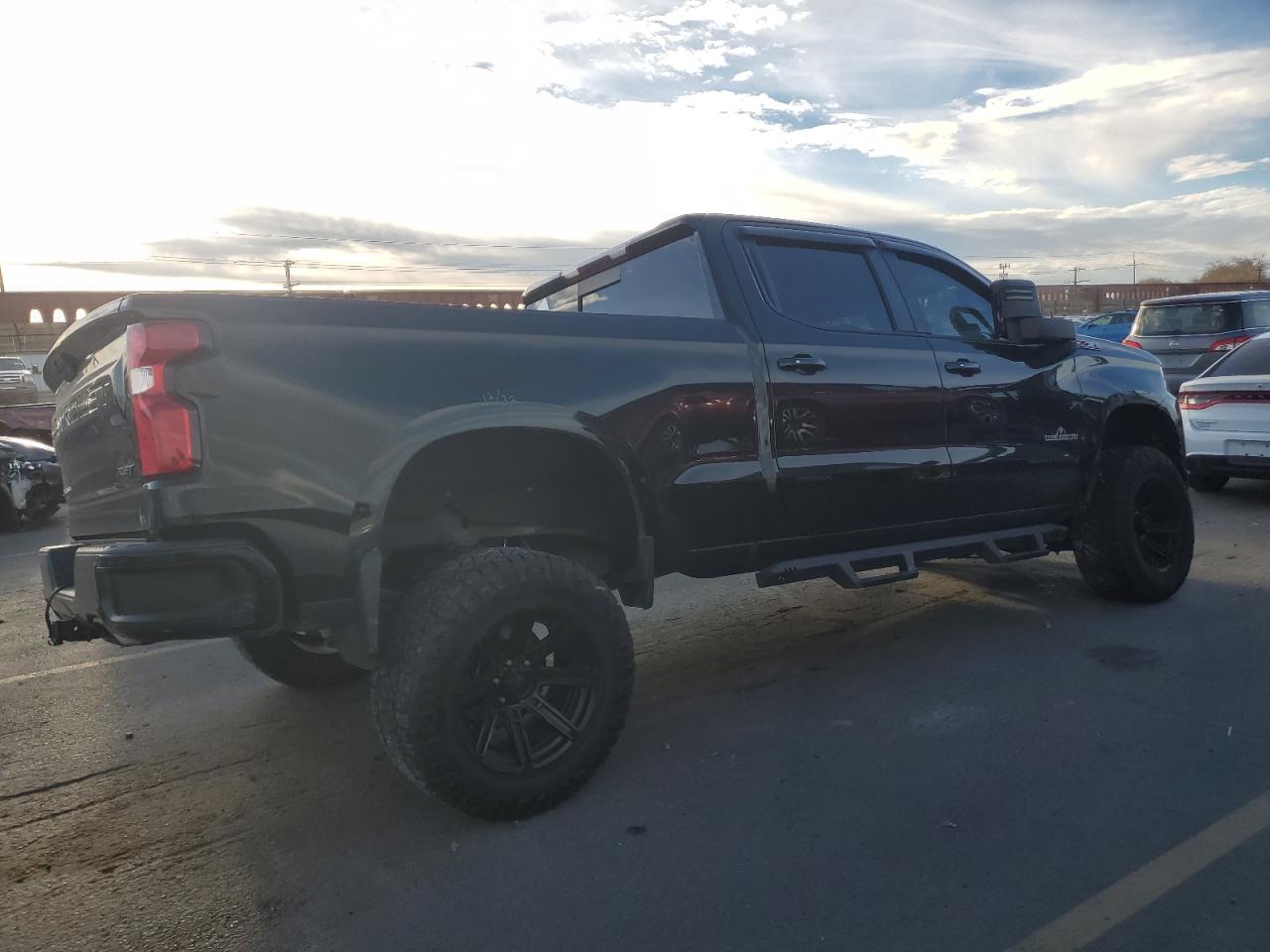 CHEVROLET SILVERADO K1500 RST